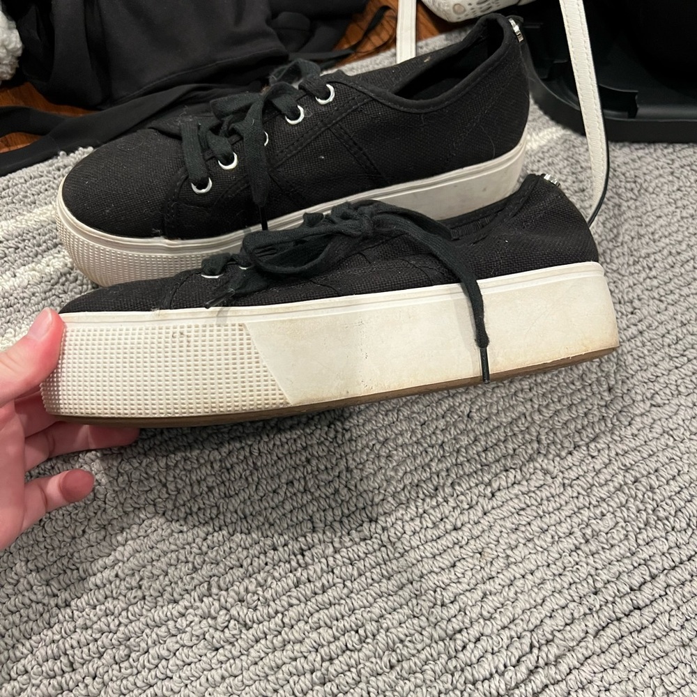 STEVE MADDEN PLATFORMS - Picture 2 of 3